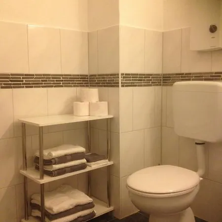 Helios Apartment *